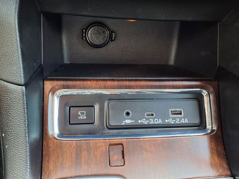 Certified 2023 Subaru Ascent Touring image 7