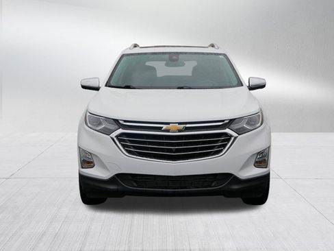 Used 2021 Chevrolet Equinox Premier image 2