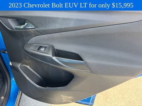 Used 2023 Chevrolet Bolt EUV LT FWD image 12