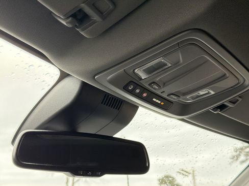 Used 2026 Chevrolet Silverado 2500 Custom w/ Custom Value Package image 26