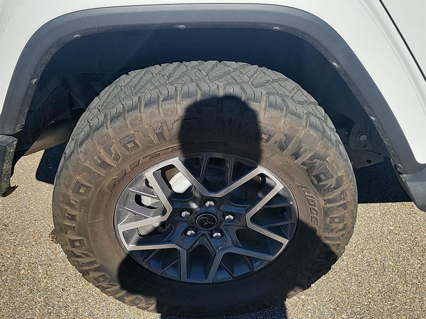Used 2026 Jeep Wrangler Unlimited Sahara AWD/4WD image 19