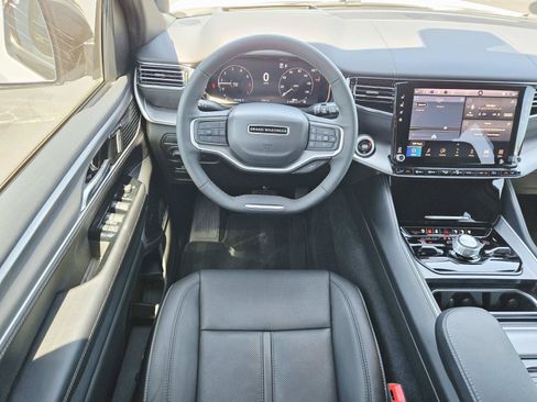 New 2026 Jeep Grand Wagoneer Limited AWD/4WD image 12