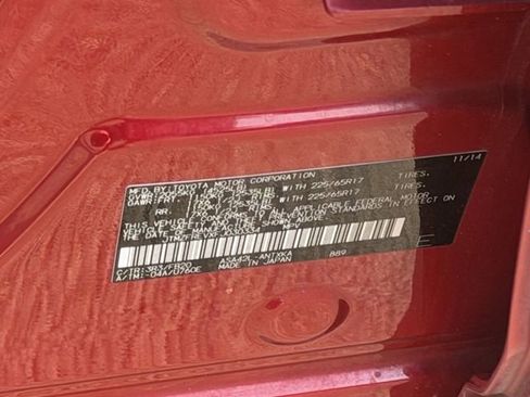 Used 2015 Toyota RAV4 LE FWD image 10