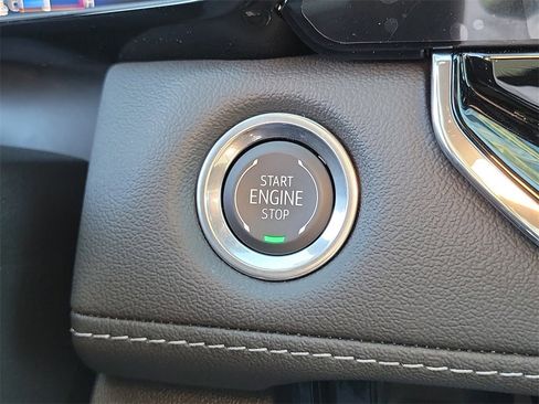 New 2025 Chevrolet Colorado LT w/ Advanced Trailering Package image 13