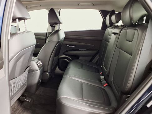 Used 2025 Hyundai Tucson Limited AWD/4WD image 13