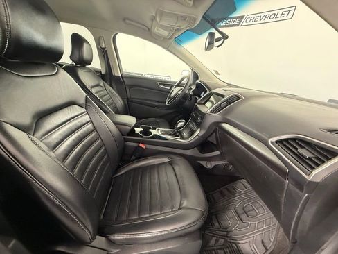 Used 2016 Ford Edge SEL w/ Equipment Group 201A image 16