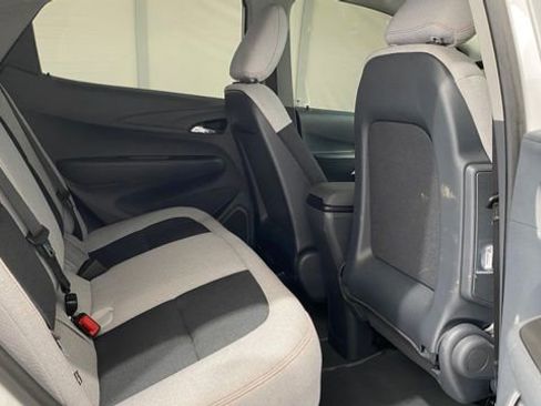 Used 2020 Chevrolet Bolt LT image 23