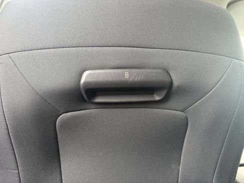 Used 2025 Ford Expedition Active RWD image 18