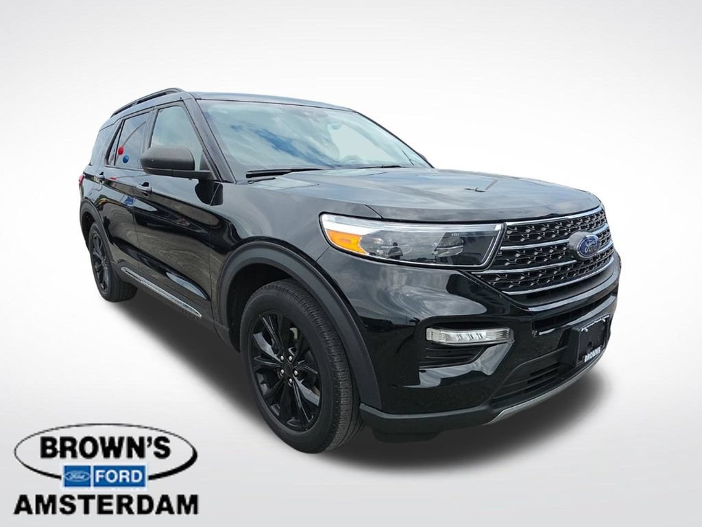 Used 2022 Ford Explorer XLT w/ Equipment Group 202A AWD/4WD image 1