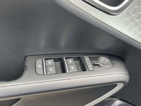 New 2025 Kia Soul LX image 21