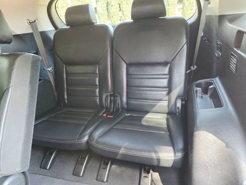 Used 2017 Kia Sorento EX FWD image 50