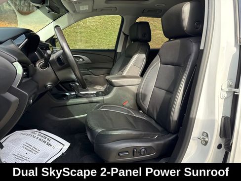 Used 2018 Chevrolet Traverse Premier w/ Redline Edition image 12