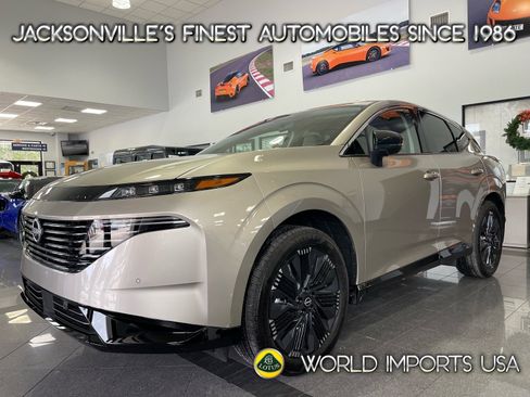 Used 2025 Nissan Murano Platinum w/ Cargo Package image 1