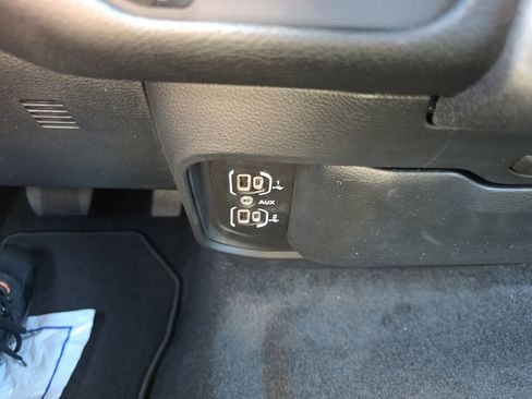 New 2026 RAM 1500 Express image 25