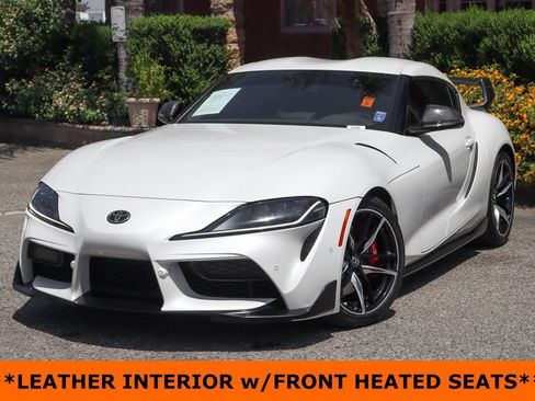 Used 2021 Toyota Supra Premium w/ Driver Assist Package RWD image 4