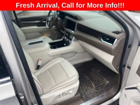 Used 2021 GMC Yukon XL Denali w/ Advanced Technology Package AWD/4WD image 9
