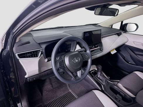 New 2026 Toyota Corolla LE image 9