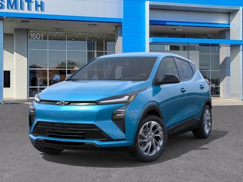 New 2027 Chevrolet Bolt LT FWD image 30