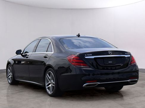 Used 2020 Mercedes-Benz S 560 4MATIC Sedan image 5