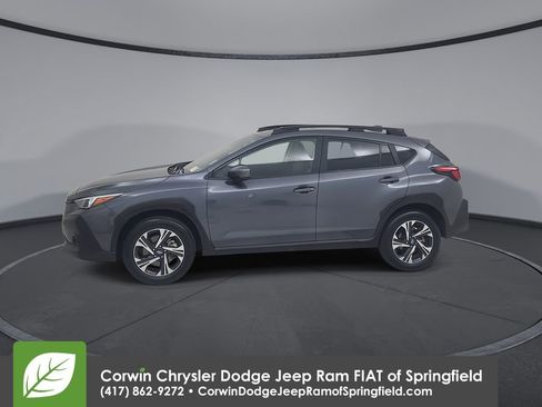 Used 2024 Subaru Crosstrek 2.0i Premium image 8