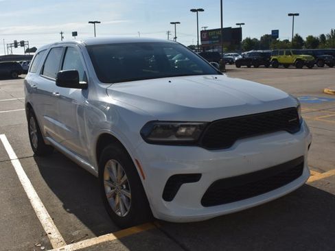 Used 2025 Dodge Durango GT RWD image 3