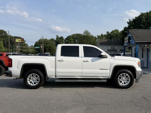 Used 2014 GMC Sierra 1500 SLE w/ SLE Value Package AWD/4WD image 4