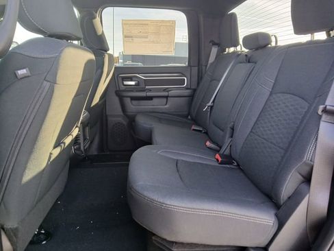 New 2026 RAM 2500 Big Horn AWD/4WD image 13