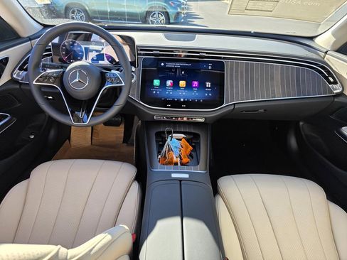 New 2026 Mercedes-Benz E 350 4MATIC Sedan image 25