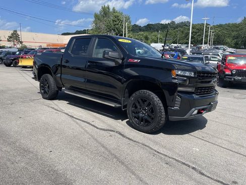 Used 2021 Chevrolet Silverado 1500 LT Trail Boss w/ Convenience Package II AWD/4WD image 6