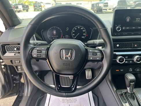 Used 2022 Honda Civic Sport image 24