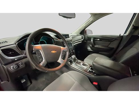 Used 2016 Chevrolet Traverse LT w/ Style and Technology Package AWD/4WD image 11