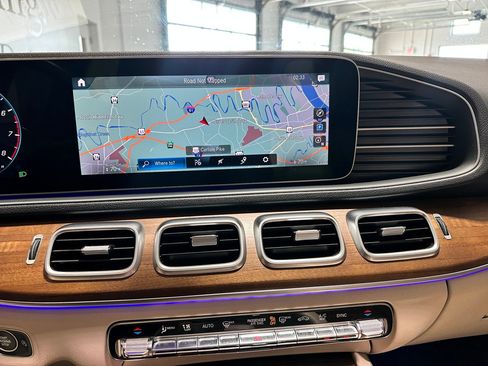 Used 2022 Mercedes-Benz GLE 350 4MATIC image 9