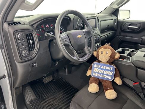 Used 2026 Chevrolet Silverado 1500 Custom w/ Turbomax Blackout Package AWD/4WD image 9