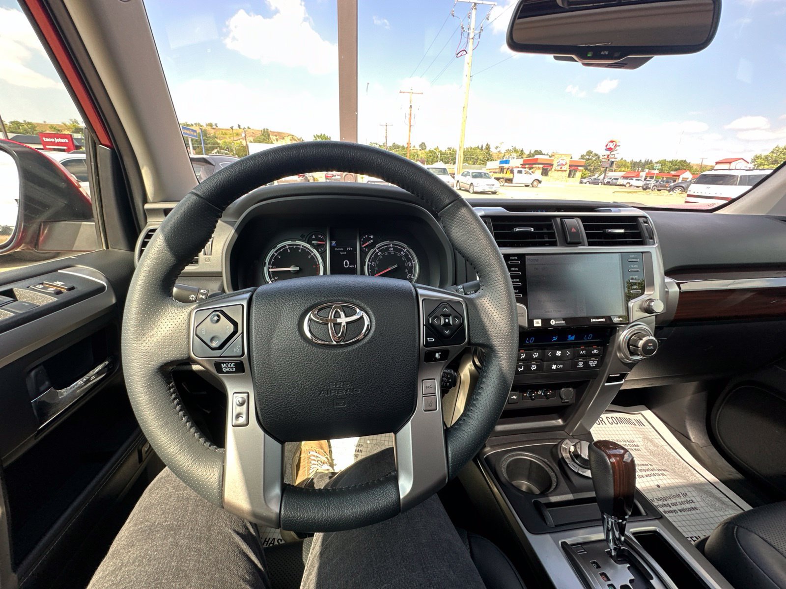 Used 2022 Toyota 4Runner Limited AWD/4WD image 49