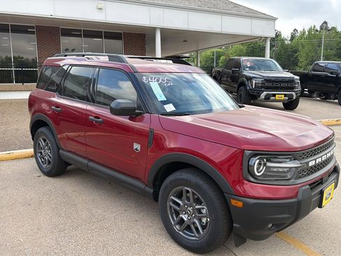 New 2025 Ford Bronco Sport Big Bend w/ Convenience Package AWD/4WD image 1