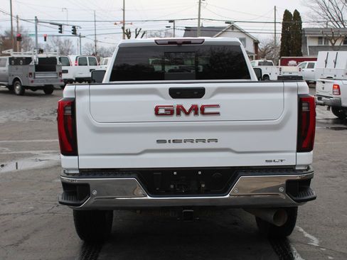 Used 2024 GMC Sierra 2500 SLT w/ SLT Convenience Package image 5
