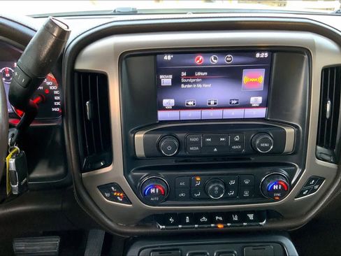 Used 2015 GMC Sierra 2500 Denali w/ Duramax Plus Package image 6