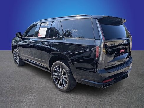 Used 2021 Cadillac Escalade Sport w/ Driver Assist Tech Package AWD/4WD image 3