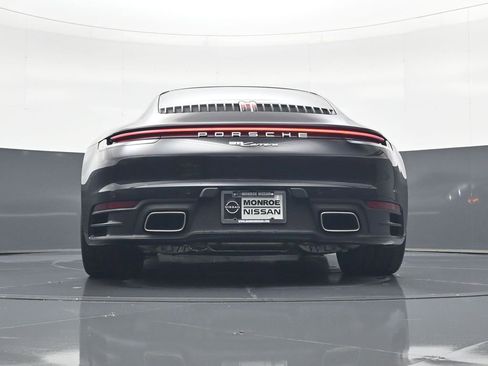Used 2024 Porsche 911 Carrera 4 AWD/4WD image 26
