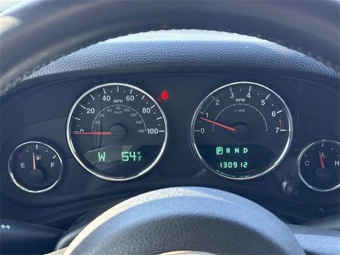 Used 2013 Jeep Wrangler Unlimited Rubicon w/ Dual Top Group image 27