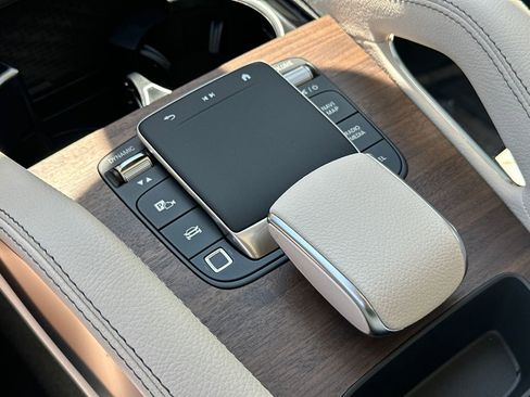 New 2026 Mercedes-Benz GLE 450 4MATIC image 33