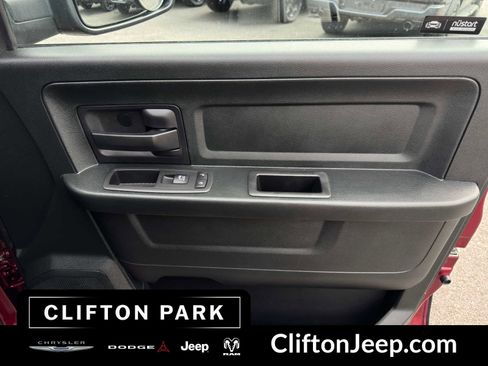 Used 2018 RAM 1500 Express image 14