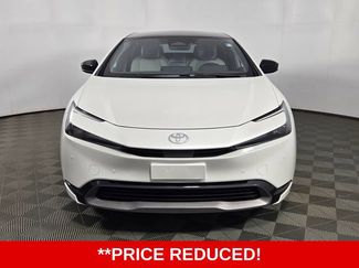 Used 2024 Toyota Prius XLE FWD video 2