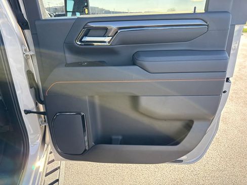 New 2026 GMC Sierra 2500 AT4 image 38