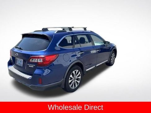 Used 2017 Subaru Outback 2.5i Touring w/ Popular Package #5A AWD/4WD image 2
