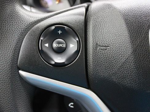 Used 2018 Honda Fit LX image 16