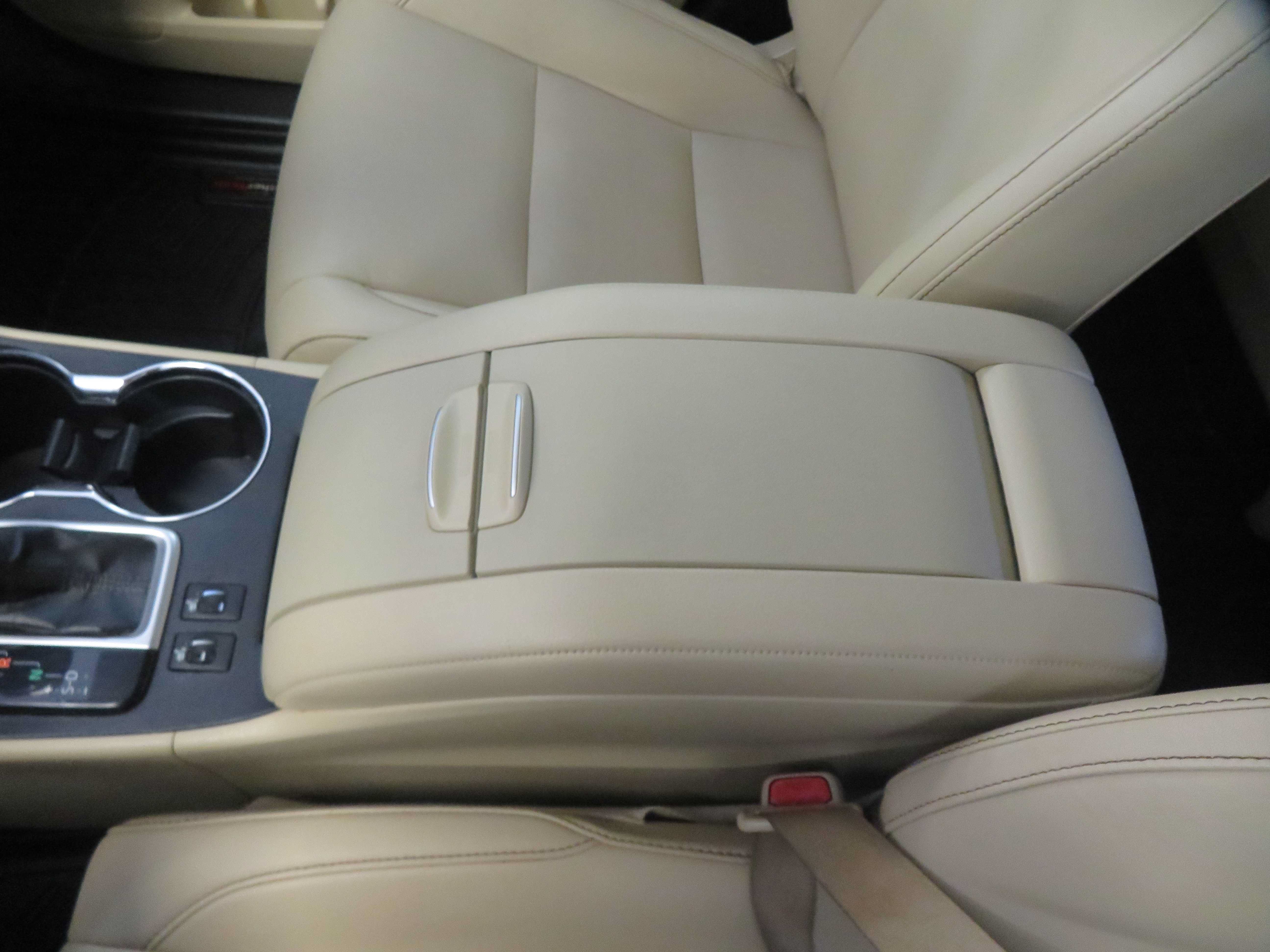 Used 2019 Toyota Highlander XLE FWD image 51
