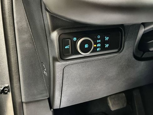 New 2026 Ford Explorer Active w/ Active Comfort Package RWD image 16
