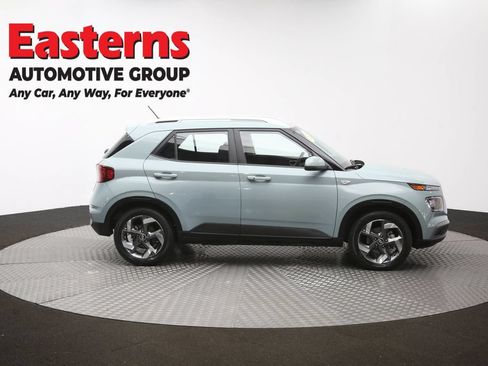 Used 2025 Hyundai Venue SEL FWD image 47