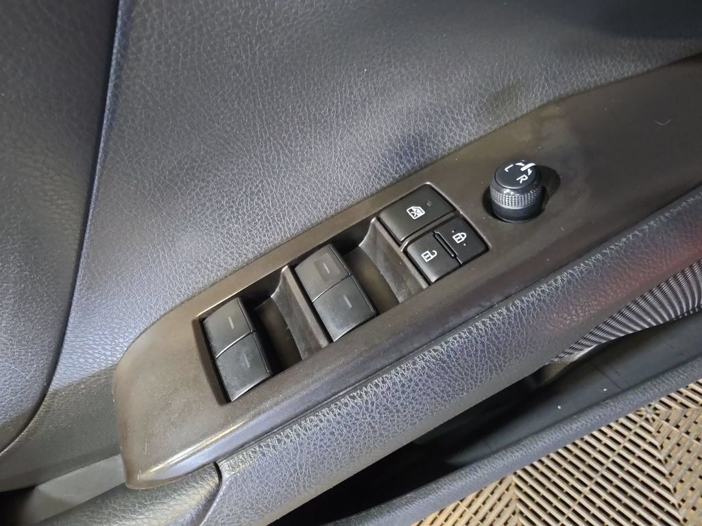 Used 2024 Toyota Camry LE FWD image 15